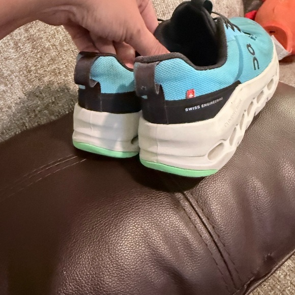 On Running Shoes in Black and Teal - Picture 6 of 7